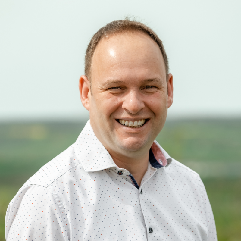  Steffen Burrer